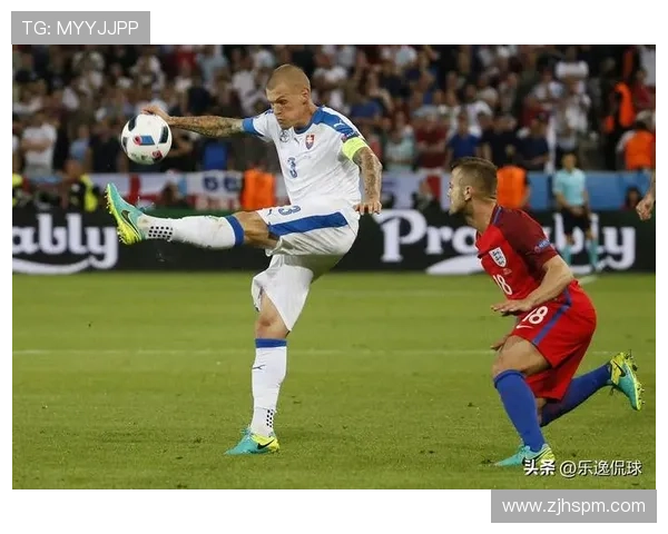 足球明星精彩摆头瞬间视频集锦让你领略球场魅力与风采